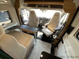 KARMANN DEXTER 560 AW, Allrad, 170 PS, Fahrradträger