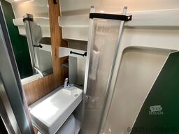 KARMANN DEXTER 560 AW, Allrad, 170 PS, Fahrradträger