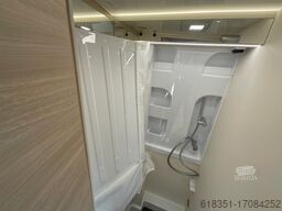 EURA MOBIL VAN 635 HB, Automatik, 140 PS, Hubbett, Alufelgen