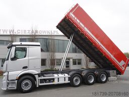 Mercedes-Benz Actros 3563 8x4 / Tipper for grain 20 t