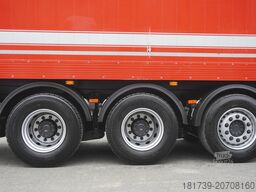 Mercedes-Benz Actros 3563 8x4 / Tipper for grain 20 t