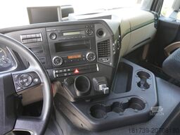 Mercedes-Benz Actros 1840 / New 3-side tipper 10 EPAL