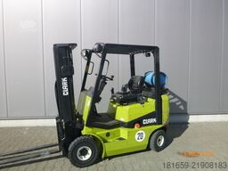 Carrello elevatore frontale CLARK CGP 16