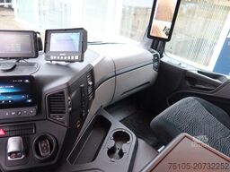 Mercedes-Benz Actros 1840 L Bakwagen + Bar klep 2000 KG + Geï...