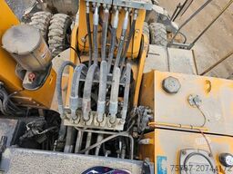 LIEBHERR A 904-2 C Litronic mit fahrbarer  Kabine, Klima