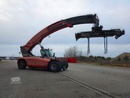 LIEBHERR LRS V645 Reachstacker/ Containerlader