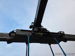 LIEBHERR LRS V645 Reachstacker/ Containerlader