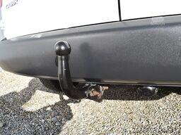 VOLKSWAGEN Caddy 1.6 D AHK 5-Sitze Automatik