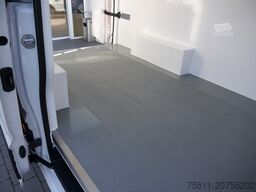 VW CRAFTER 35 FLACH FRISCHEDIENST 0° RFK + 2x PDC