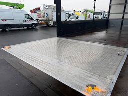 MERCEDES-BENZ Atego 1530 Pritsche/Plane, Palfinger Lbw, Edscha