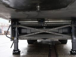 SCHMITZ CARGOBULL SKO 24/CARRIER 1550/DOPPELSTOCK/BLUMEN 258tsd km