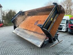 MERCEDES-BENZ Arocs 3251 8x4 BB Meiller Bordmatik neu bereift