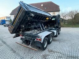 MERCEDES-BENZ Arocs 3251 8x4 BB Meiller Bordmatik neu bereift