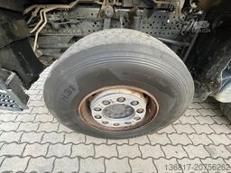 MERCEDES-BENZ Arocs 3251 8x4 BB Meiller Bordmatik neu bereift