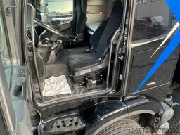 MERCEDES-BENZ Arocs 3251 8x4 BB Meiller Bordmatik neu bereift