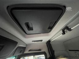 MERCEDES-BENZ Arocs 3251 8x4 BB Meiller Bordmatik neu bereift