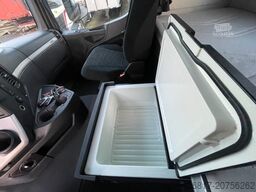 MERCEDES-BENZ Arocs 3251 8x4 BB Meiller Bordmatik neu bereift