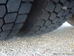 BERKHOF Axial SB4000 - 51 Sitze Analoge Tacho