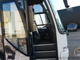 BERKHOF Axial SB4000 - 51 Sitze Analoge Tacho