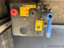 SCHMITZ CARGOBULL SCS24 Megatrailer/Hubdach/Edscha/3-Achsen