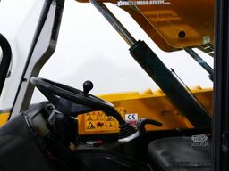 JCB 525 - 60 HiViz T4 4x4x4 - 6m / 2.5t. Q -
