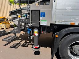 MERCEDES-BENZ 2843Arocs, Zoomlion 32X-5Z