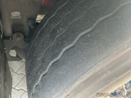 Schmitz Cargobull SCB S3B / Box / Loadlift / 2x Liftas / APK 03-27