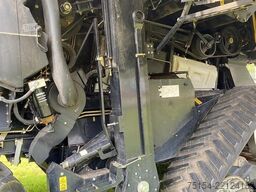 New Holland CR 9.90