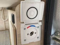 CHALLENGER Van V210 Sport Edition Solaranlage