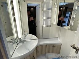 HOBBY De Luxe 495 UL IC-Line 1800 kg / Mover / ETS