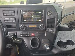 Mercedes-Benz Actros 1845