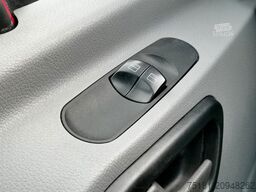 VOLKSWAGEN Crafter 2.0TDI/103KW MAXI / 6 SITZE