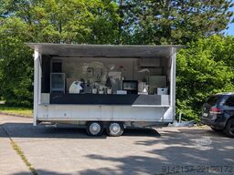 Agados Cargo Van Dona