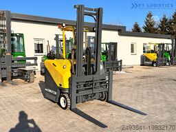 Combilift CB3000 / FREE LIFT / NEW TIRES /LIKE NEW