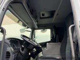 Mercedes-Benz Atego 1330 4x4 Atego 1330 4x4, Iso-Koffer mit Heizung, LBW