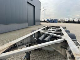 Van Hool 20FT/3-axles / empty weight: 3.150kg / galvaniz...