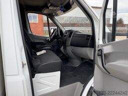 Mercedes-Benz Sprinter 516