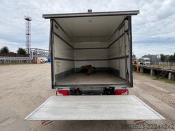 Mercedes-Benz Sprinter 516