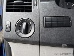 Volkswagen Crafter Hochdach/ Regalausbau/ Kamera/ Klima Hochdach / Regalausbau / Rückfahrkamera