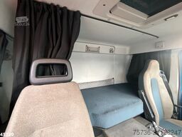 Volvo FE 350 Euro 6 Palfinger 14 Tonmeter laadkraan