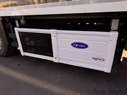 SCHMITZ CARGOBULL SCB*2 Carrier Supra 950 U LBW Bär 2.000kg