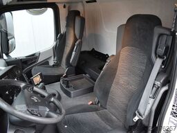 MERCEDES-BENZ Antos 2543 6x2 E6 Tiefkühl LBW Carrier