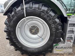 Fendt 828 VARIO S4 Profi Plus