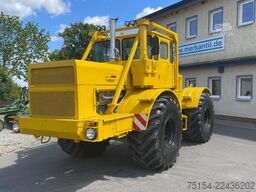 Kirovets K 701 V12