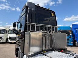 Volvo FH 500 6 x 2,  I parc Cool