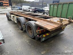 Kaupe 3 akslet hook trailer with tipper for sale as a re