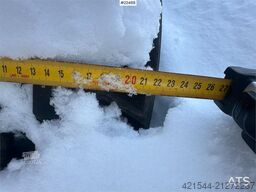 Bobcat E19 mini excavator w/ trailer, digging bucket, san