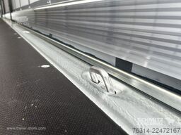Schmitz Cargobull Curtainsider Standard Getränke