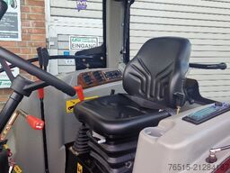 YTO NMF 554C 55 PS Allrad Traktor Schlepper