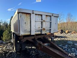 Maur trailer